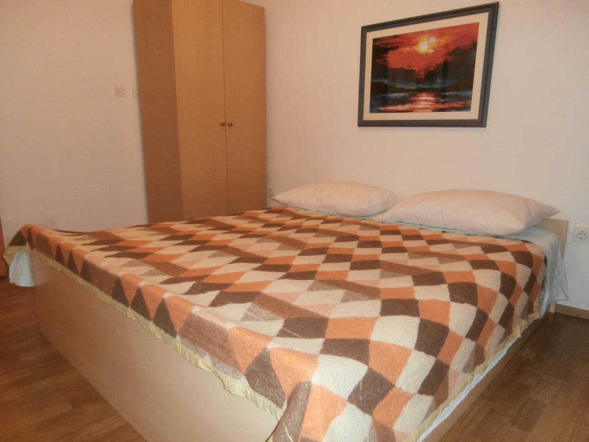Jure Erceg Apartment Стариград-Пакленица Экстерьер фото